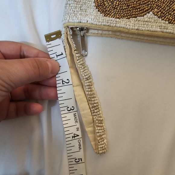 Hand Beaded Wristlet Wallet - Picture 6 of 6